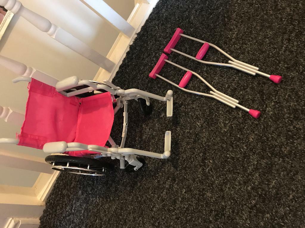our generation doll wheelchair and crutches